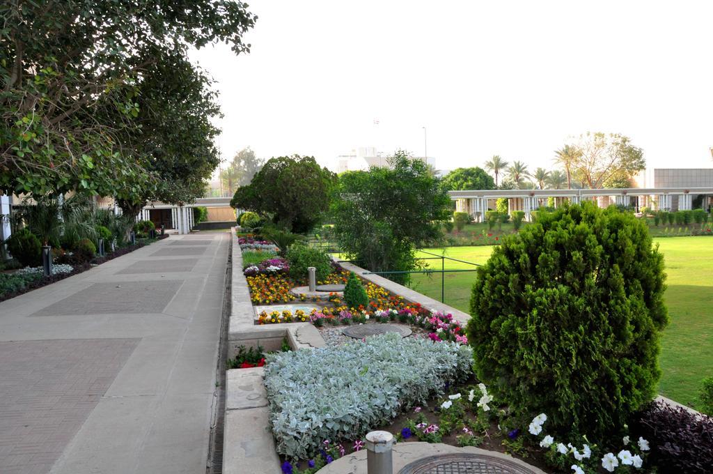 בגדד Royal Tulip Alrasheed Hotel מראה חיצוני תמונה