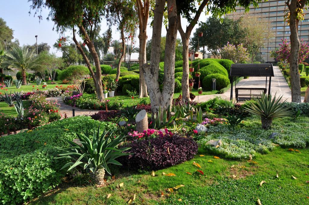 בגדד Royal Tulip Alrasheed Hotel מראה חיצוני תמונה