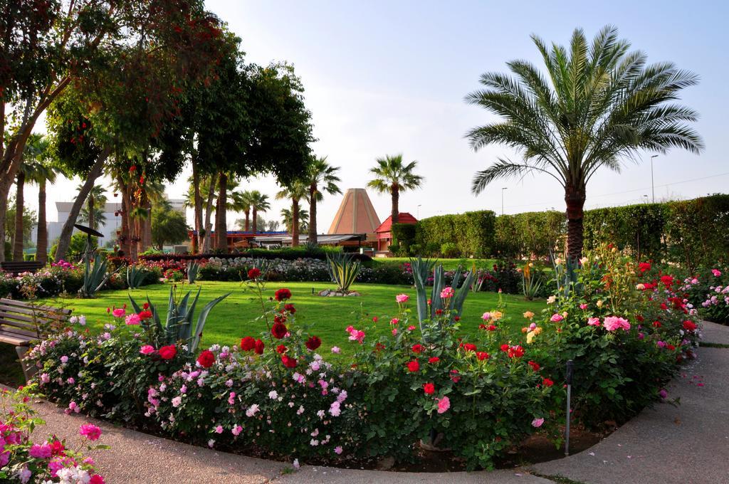 בגדד Royal Tulip Alrasheed Hotel מראה חיצוני תמונה